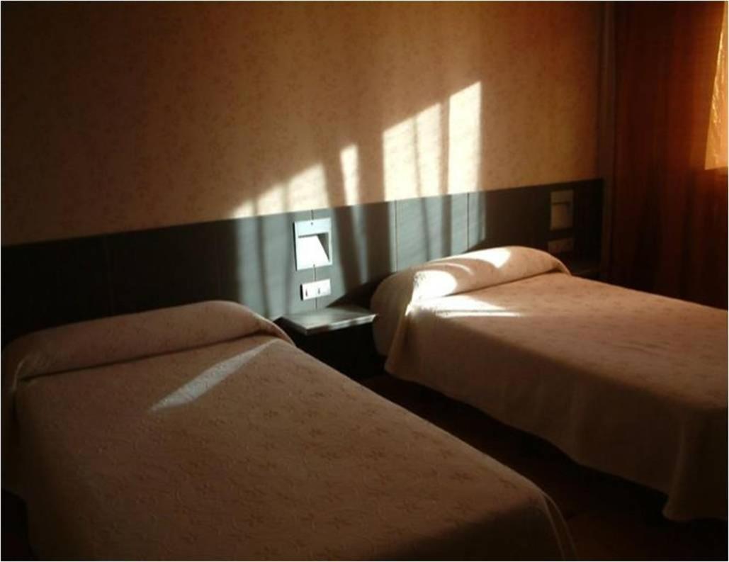 Hotel Area Serrano Buniel Екстер'єр фото
